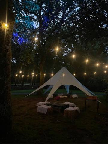 Tonnelle type Tipis